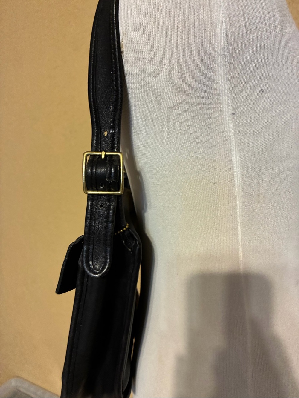 Vintage Coach Black Leather B5B – 9170 Bag - Picture 6 of 16